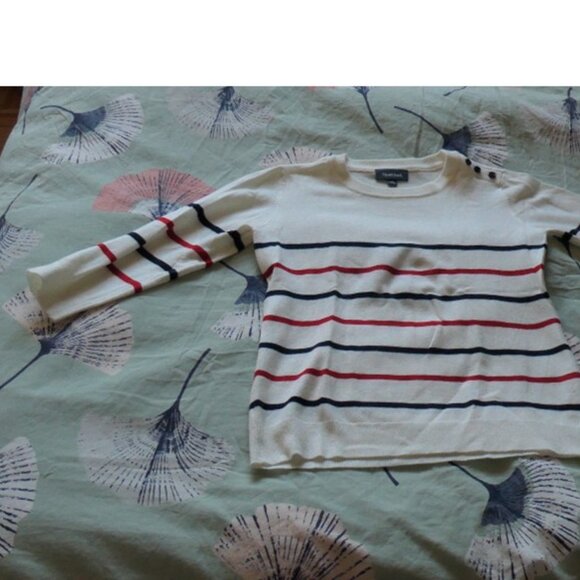 white striped sweater with 3/4 long sleeves, Modcloth, XS - Picture 4 of 6